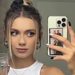 Phoebe Burgess - @mat_askw - Instagram