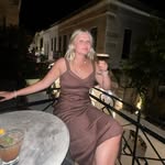 Phoebe Burgess - @phoebeburgess27 - Instagram