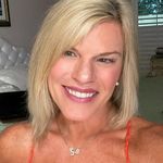 Phoebe Gallaher Burrows - @phoebeburrows - Instagram