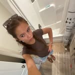 Phoebe Cook - @phoebecook39 - Instagram