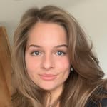 Phoebe Downes - @_phoebedownes - Instagram