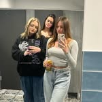Pheebs🩷 - @phoebedyerspam - Instagram