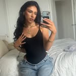 Phoebe Hey 🐝 - @phoebe.hey - Instagram