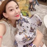 Phoebe Lau - @phoebelau77 - Instagram