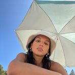 Phoebe Lovatt - Facebook
