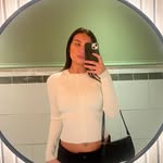 @phoebemayfrancesca - Instagram