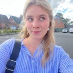 Phoebe Perry - @phoebeperry818 - Instagram