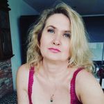Niki - @phoebe_riley_emz - Instagram