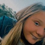Phoebe Riley - @phoeberiley50 - Instagram