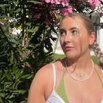 @phoebehaythorne - Instagram