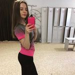 Phoebe Watts - @phoebewatts95 - Instagram