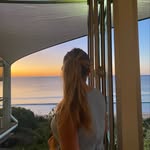 Phoebe Wright - @phoebewrighht - Instagram