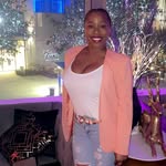 Phoenix Brown - @storytimephoenix - Instagram