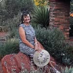 Phyllis Box - @phyllistxmom - Instagram