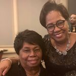 Phyllis Farrare - @phyllisfarrare - Instagram