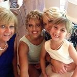Phyllis Farreny - @phyllisfarreny - Instagram