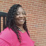 Phyllis Holmes - @headphyllis - Instagram
