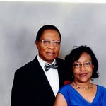 Phyllis Wade - @phylliss.wade - Instagram