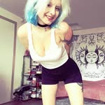 Phyllis Wild - @lily_19_10 - Instagram