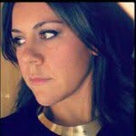 Pilar Rivas - mamá maestra - @santawawi - Instagram