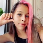 Milana Nikrasoda - @pollyberry2020 - Instagram