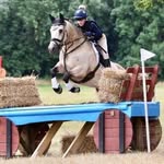 Polly Cochrane - @pollycochrane_equestrian - Instagram
