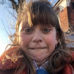 @_polly_esther - Instagram