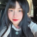 Polly Li - Facebook