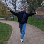 pol 🦜 - @pollymaybanks - Instagram