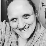 Polly Mitchell - @pollykins34 - Instagram