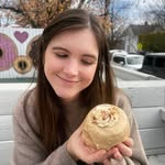 Priscilla Lowe - @prislowe - Instagram