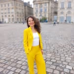 Priscilla Lowe - Hypnotherapist - @freeyourselftobe - Instagram