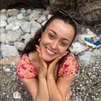 Priya Roberts - Facebook