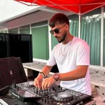 Quinlin - @quinlinmusic - Instagram