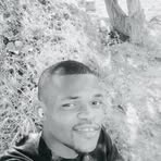 Quincy Junior - Facebook