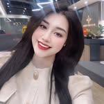 Quyên Bùi - @_quyen198_bds - Instagram