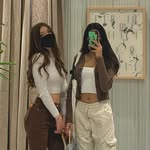 louna et lisa - @sxsie_rachel_addison - Instagram
