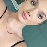 Rachel Burrows - @rachelburrowse - Instagram