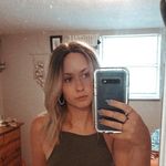 Rachel Harrah - @rachelslittlecloset - Instagram