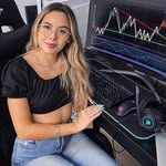 Rachel Harry - @rachelharry223 - Instagram