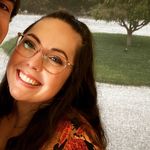 Rachel Hatch - @racheysreadingroom - Instagram