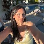 Rach - @rachellanderrr - Instagram