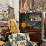 Rachel Place owner Sweet Elsie Vintage - @sweet.elsie.vintage - Instagram