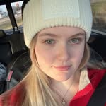 Rachel Rayburn - @rachelsclothesale - Instagram