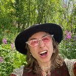 Rachel Sperry - @agoldengremlin - Instagram