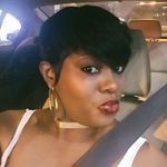 Racquel Chambers - @starlightshy - Instagram