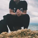 Rae Ackerman - @stinglikearae - Instagram