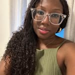 Rae Edwards - @raininqueen - Instagram