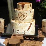 Cakes by Rae - @raeenglandcakes - Instagram