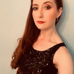 Author Rae Harding - @raehardingbooks - Instagram